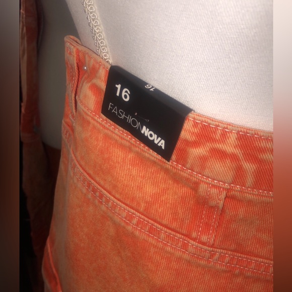 Orange plus size women’s cargo jeans. New with tags. - Picture 3 of 7
